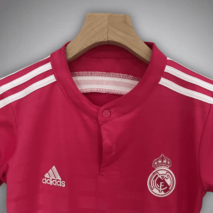 14/15 Real Madrid Away Premium Kids Size Kit from FootballPrestige.club - Premium Football Kits