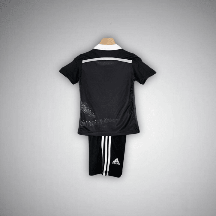 14/15 Real Madrid Third Premium Kids Size Kit from FootballPrestige.club - Premium Football Kits