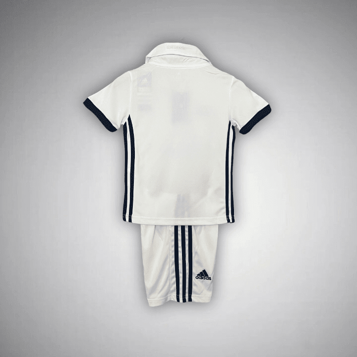16/17 Real Madrid Home Kids Size Kit from FootballPrestige.club - Premium Football Kits