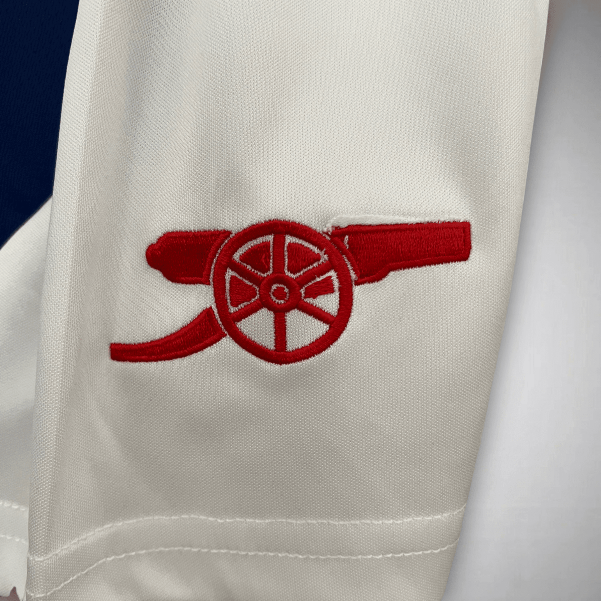 24/25 Arsenal Home Kids Size Kit from FootballPrestige.club - Premium Football Kits