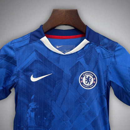 25/26 Chelsea Home Kids Size Kit from FootballPrestige.club - Premium Football Kits