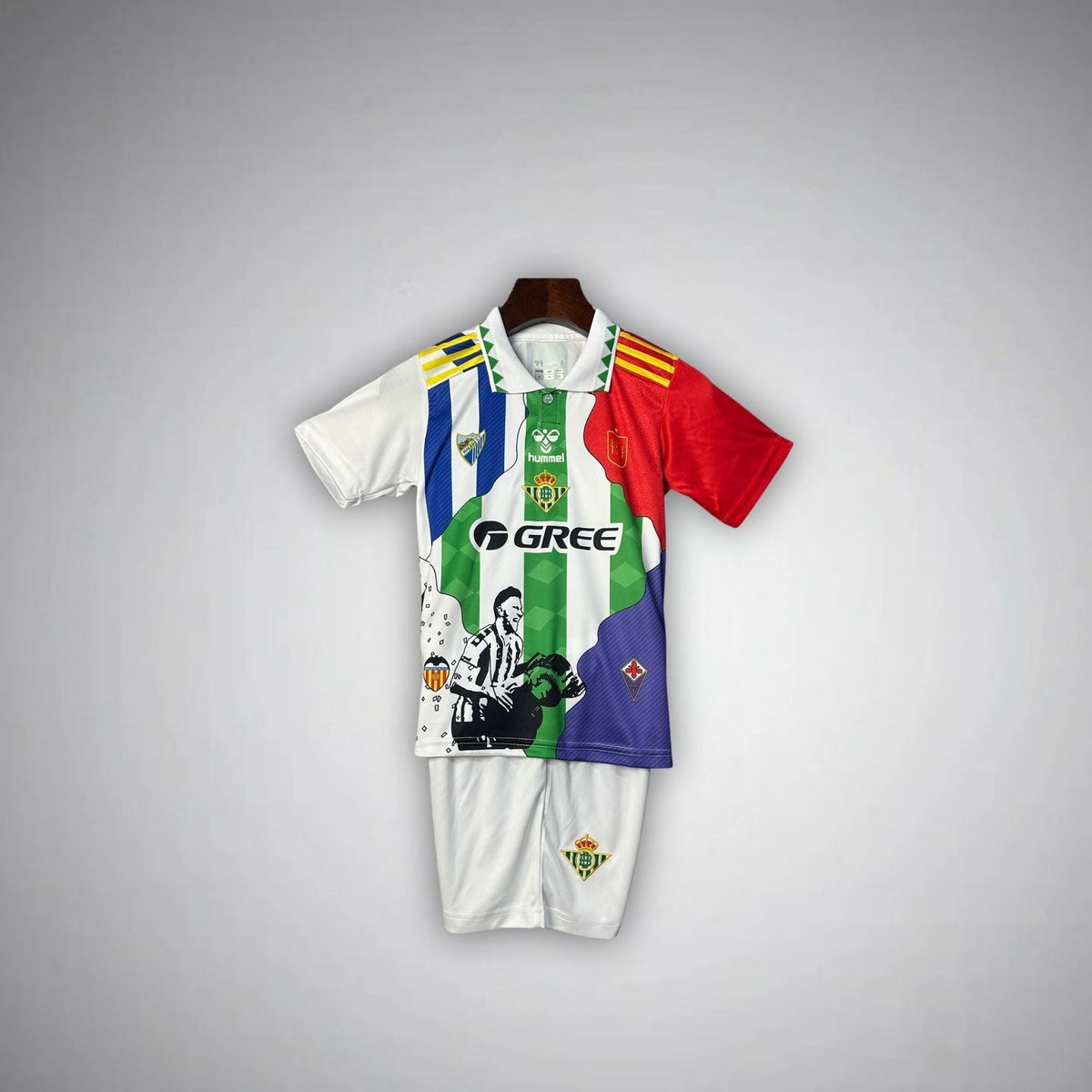 Career "Isco" Premium Kids Size Kit from FootballPrestige.club - Premium Football Kits