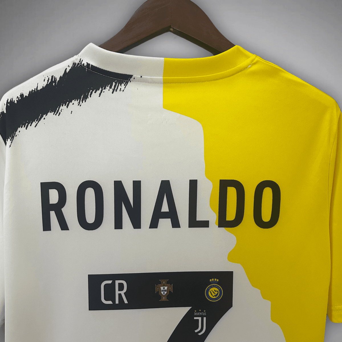 Legendary "Ronaldo" Premium Kit from FootballPrestige.club - Premium Football Kits