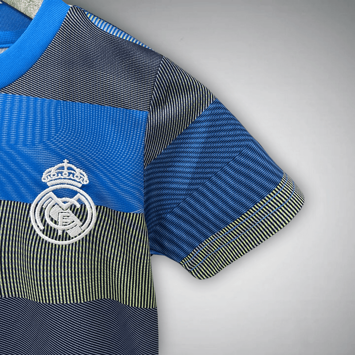 Real Madrid "Cibeles Wave" Premium Kids Size Kit from FootballPrestige.club - Premium Football Kits