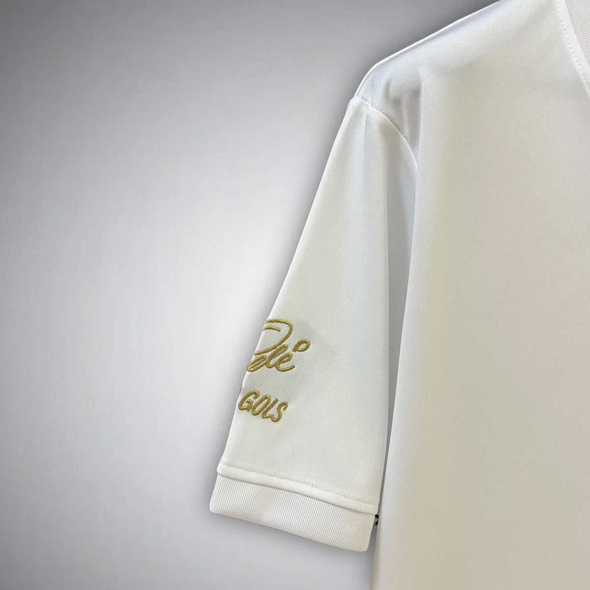 Santos FC "Alma Branca" Premium Kit from FootballPrestige.club - Premium Football Kits